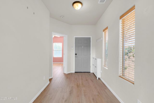 2040 W Kathleen Road, Phoenix, AZ 85023