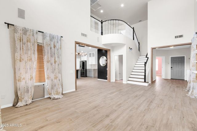 2040 W Kathleen Road, Phoenix, AZ 85023