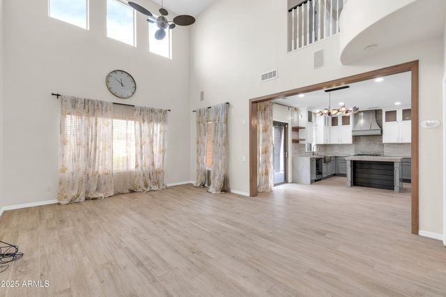 2040 W Kathleen Road, Phoenix, AZ 85023