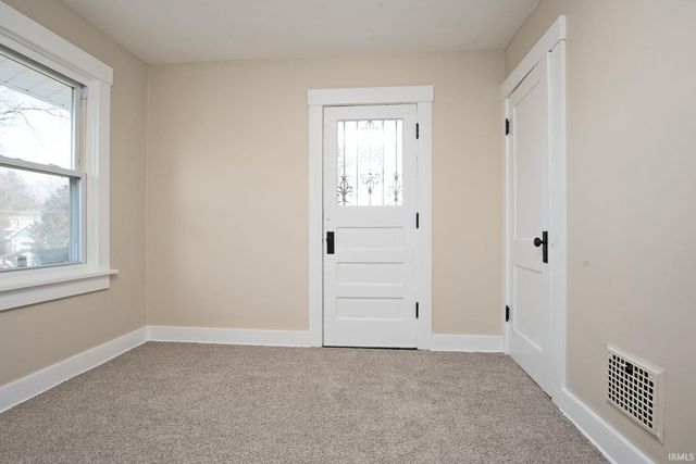 702 Archer Avenue, Fort Wayne, IN 46808