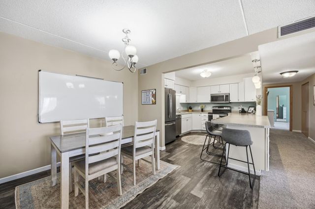 105 3rd Street N 208, Moorhead, MN 56560