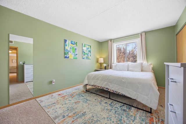 105 3rd Street N 208, Moorhead, MN 56560