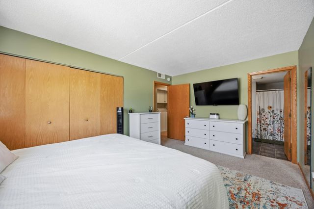 105 3rd Street N 208, Moorhead, MN 56560