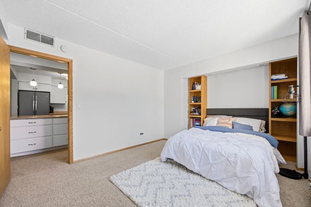 105 3rd Street N 208, Moorhead, MN 56560