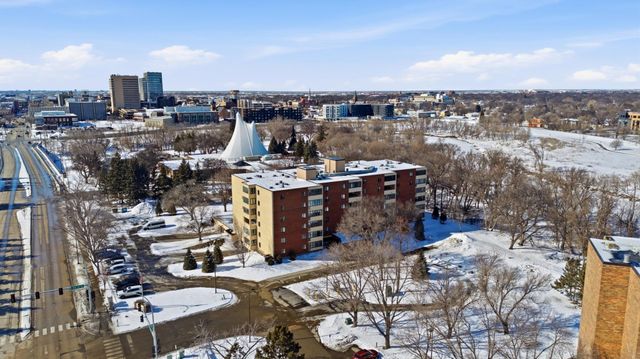 105 3rd Street N 208, Moorhead, MN 56560