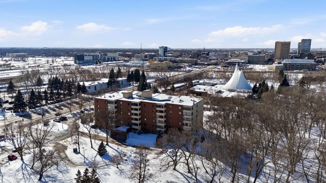 105 3rd Street N 208, Moorhead, MN 56560