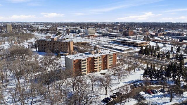 105 3rd Street N 208, Moorhead, MN 56560