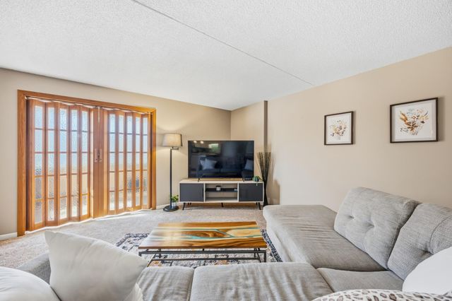 105 3rd Street N 208, Moorhead, MN 56560