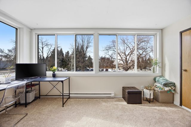 105 3rd Street N 208, Moorhead, MN 56560