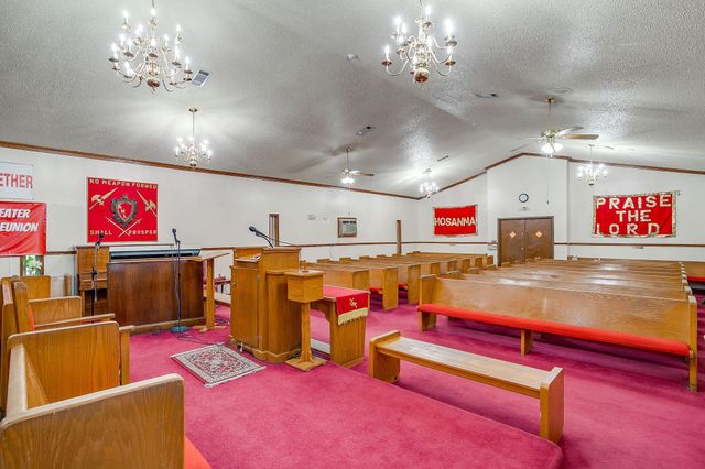 1201 Bessie Street, Fort Worth, TX 76104