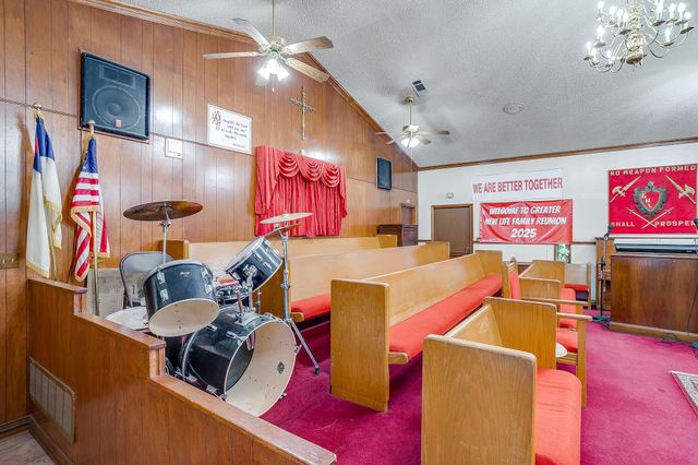 1201 Bessie Street, Fort Worth, TX 76104