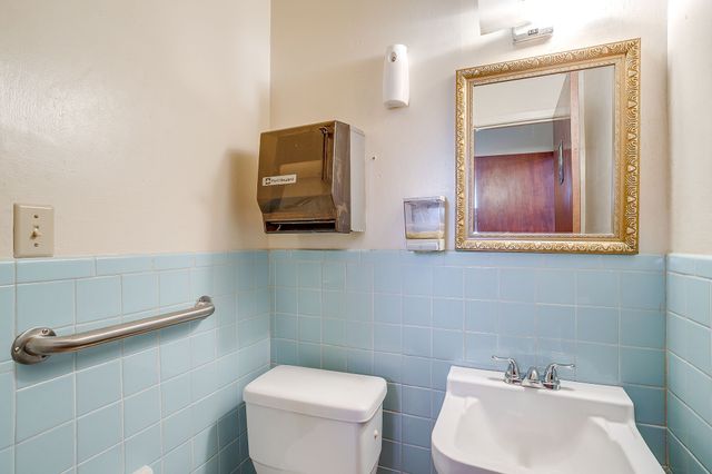 1201 Bessie Street, Fort Worth, TX 76104