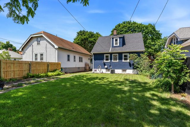2034 S 83rd STREET, West Allis, WI 53219