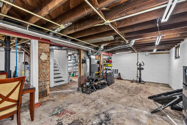 2034 S 83rd STREET, West Allis, WI 53219