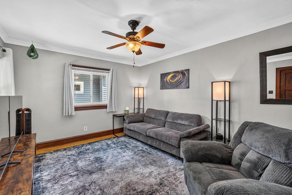 2034 S 83rd STREET, West Allis, WI 53219