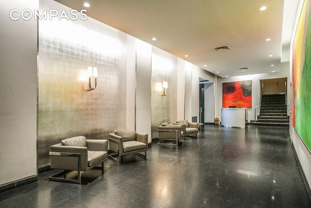 63 E 9th St Apt 10L, New York City, NY 10003