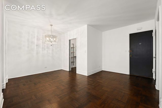 63 E 9th St Apt 10L, New York City, NY 10003