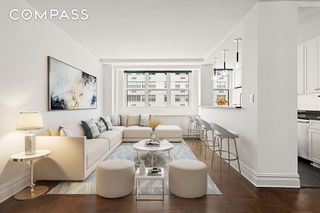 63 E 9th St Apt 10L, New York City, NY 10003