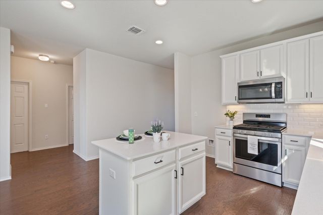 2044 Cliffbrake WAY, Georgetown, TX 78626