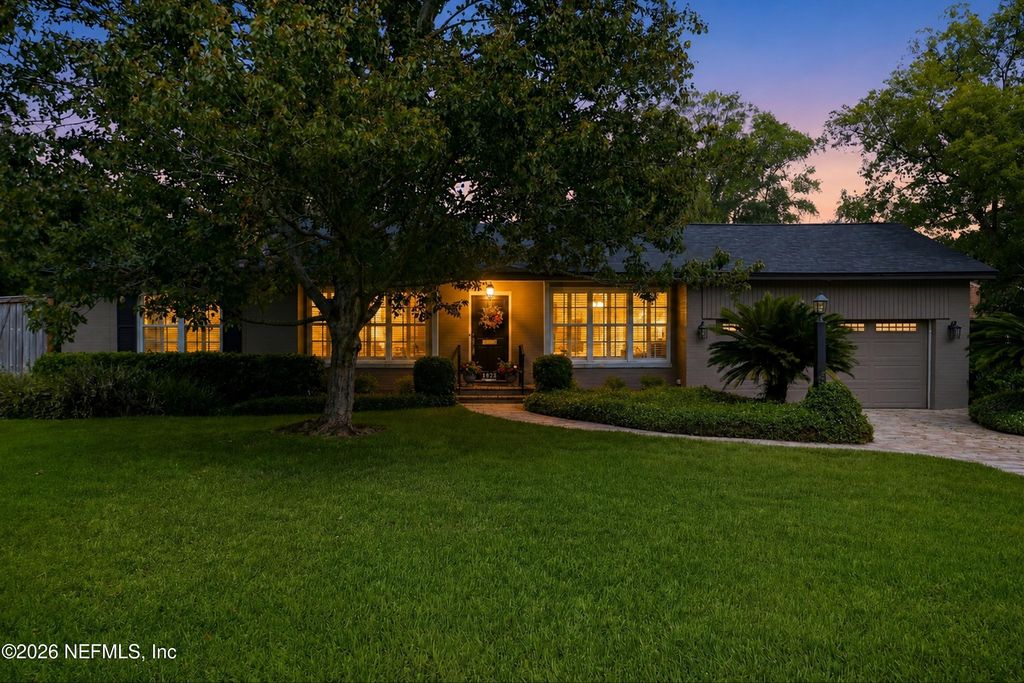 5125 ARAPAHOE Avenue, Jacksonville, FL 32210