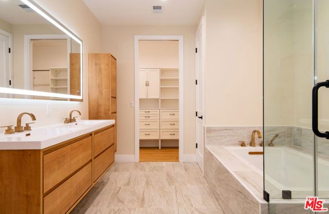 204 N Willow Avenue, West Covina, CA 91790