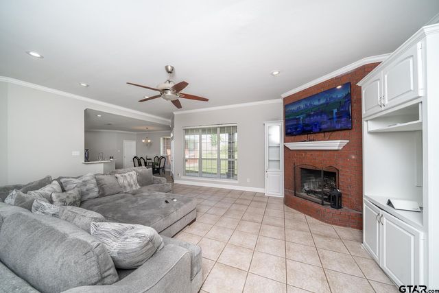 1083 County Road 2400, Mt Pleasant, TX 75455