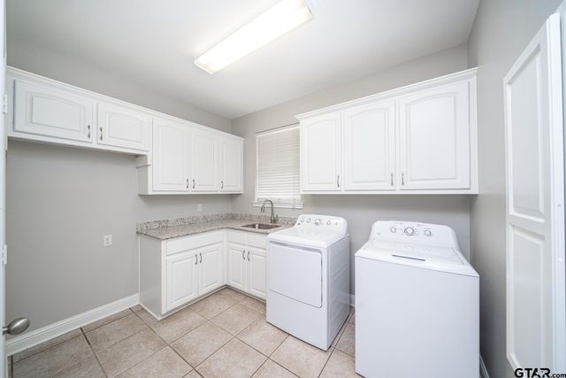 1083 County Road 2400, Mt Pleasant, TX 75455