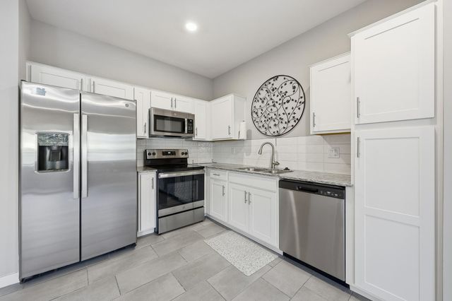 8347 N 22nd Drive, Phoenix, AZ 85021