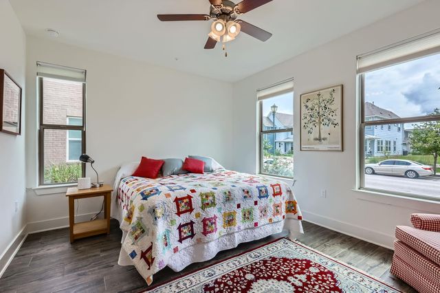 4400 E Vaughan ST E, Austin, TX 78723