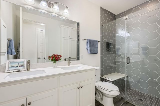 4400 E Vaughan ST E, Austin, TX 78723