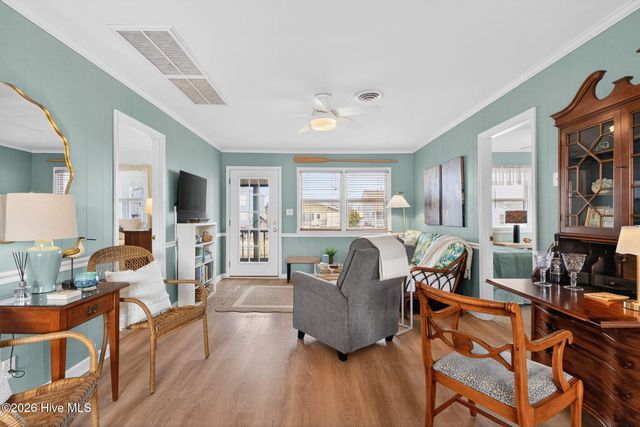 427 6th Street, Sunset Beach, NC 28468