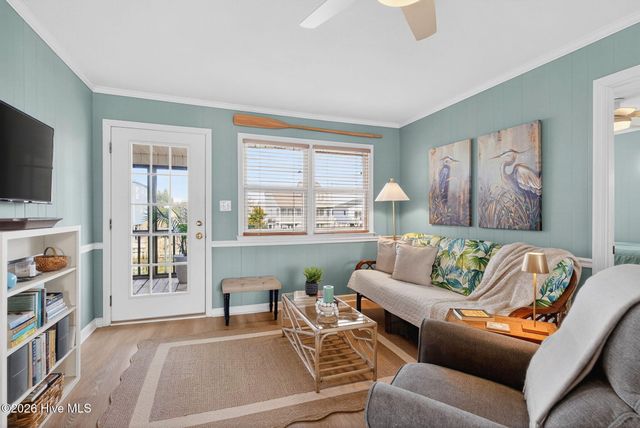 427 6th Street, Sunset Beach, NC 28468