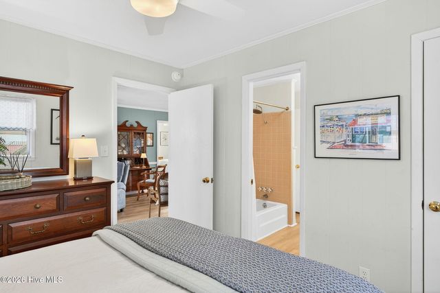 427 6th Street, Sunset Beach, NC 28468