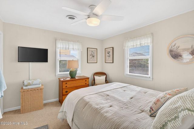 427 6th Street, Sunset Beach, NC 28468