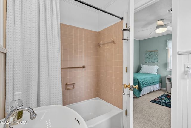 427 6th Street, Sunset Beach, NC 28468