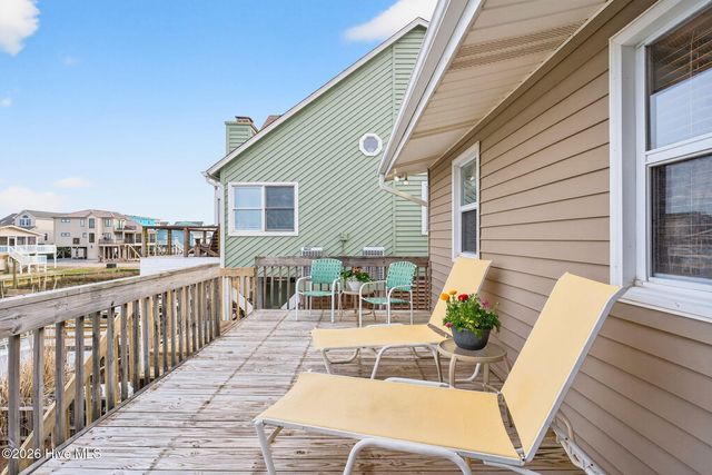 427 6th Street, Sunset Beach, NC 28468