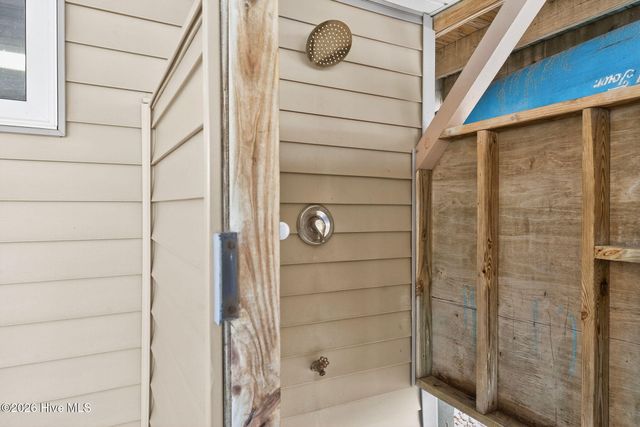 427 6th Street, Sunset Beach, NC 28468