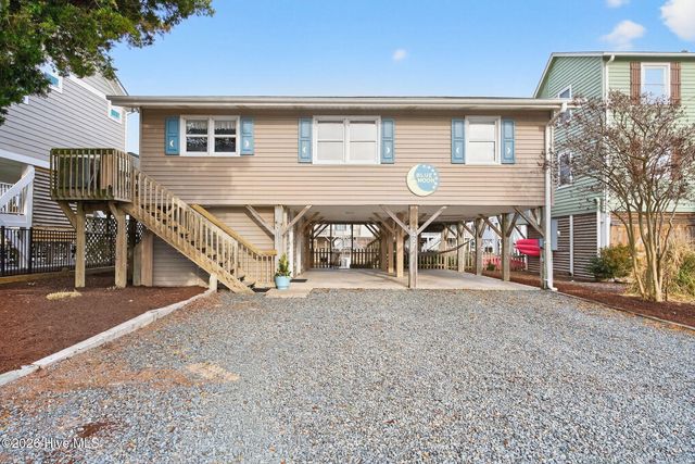 427 6th Street, Sunset Beach, NC 28468