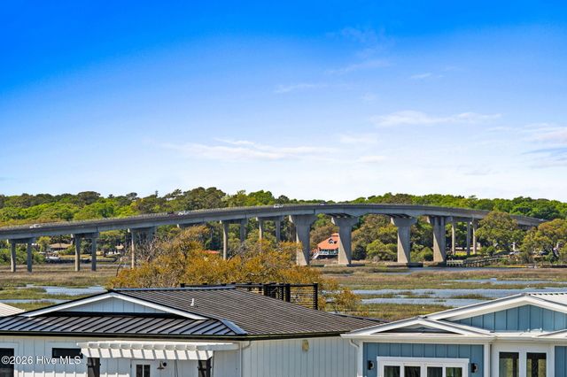 427 6th Street, Sunset Beach, NC 28468