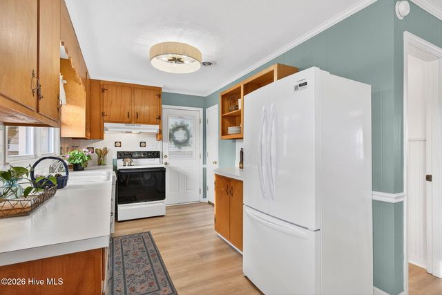 427 6th Street, Sunset Beach, NC 28468