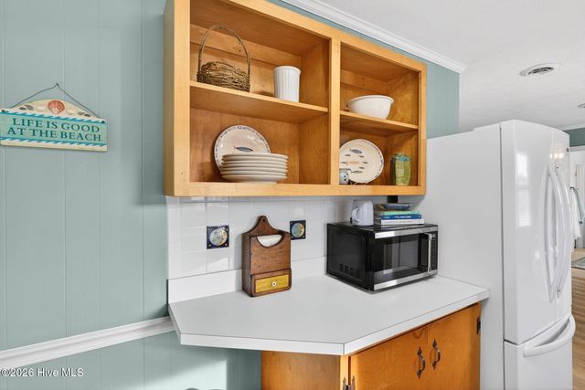 427 6th Street, Sunset Beach, NC 28468