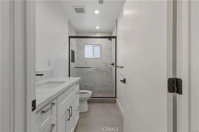 14165 Erwin Street, Valley Glen, CA 91401