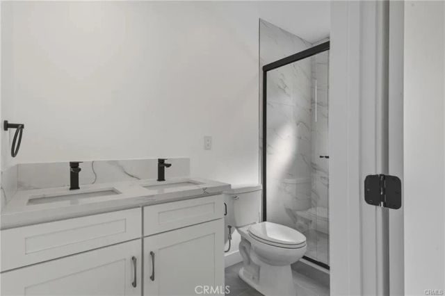14165 Erwin Street, Valley Glen, CA 91401