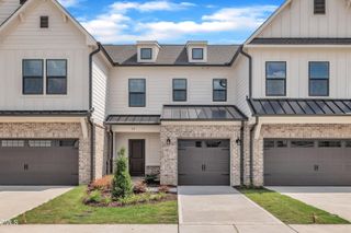 76 N District Avenue, Clayton, NC 27527