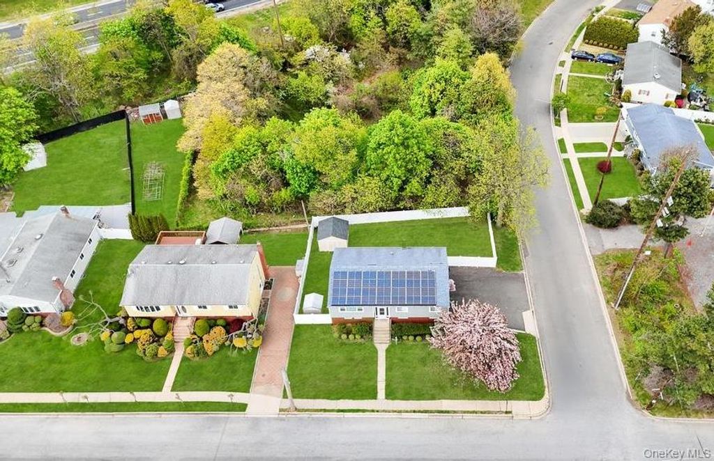 226 Princess Street, Hicksville, NY 11801 — photo 2
