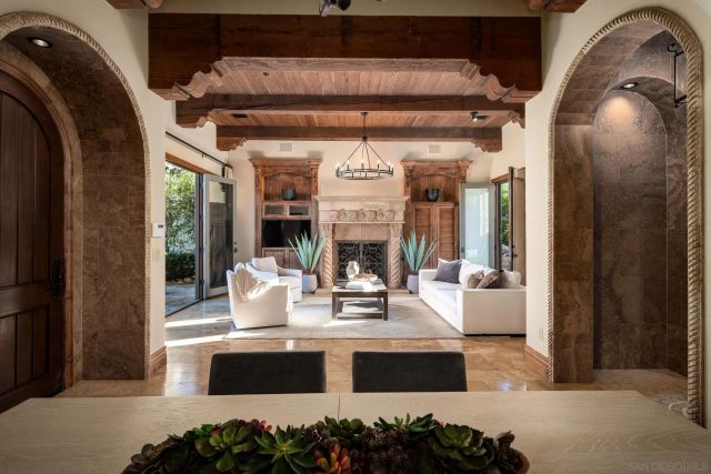 8341 Santaluz Village green E, San Diego, CA 92127