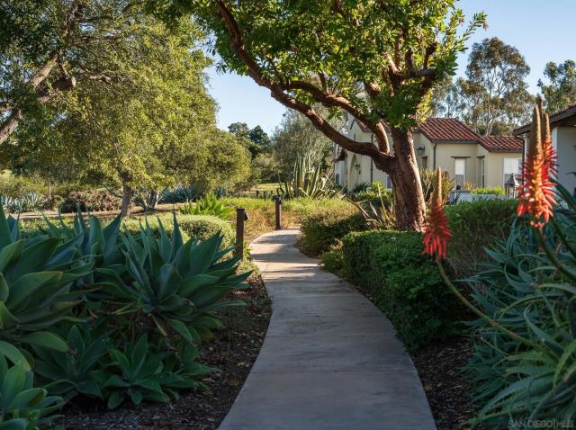 8341 Santaluz Village green E, San Diego, CA 92127