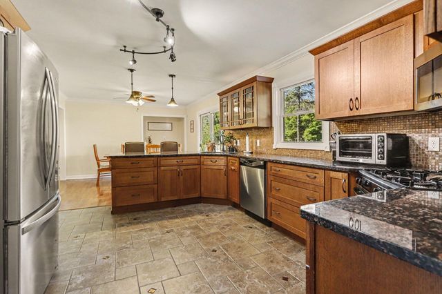 1804 W C Avenue, Kalamazoo, MI 49009