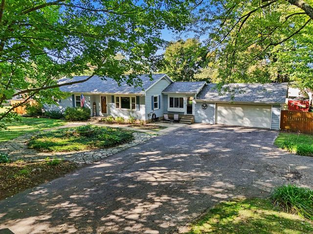 1804 W C Avenue, Kalamazoo, MI 49009
