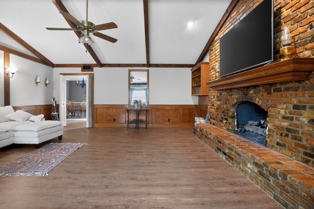 2090 Fort Drive, Longview, TX 75604